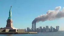 Imagen del US National Park Service en el momento del atentado / Dominio Público