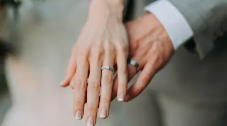 Anillos matrimoniales.