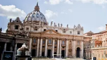 Basílica de San Pedro. Crédito: Sergiu Leustean / Shutterstock