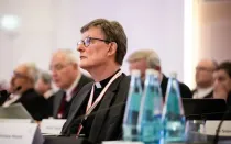 Cardenal Rainer María Woelki, Arzobispo de Colonia, uno de los 4 obispos que rechaza la formación del consejo sinodal permanente en Alemania.