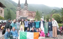 Jóvenes en Covadonga durante la JEMJ