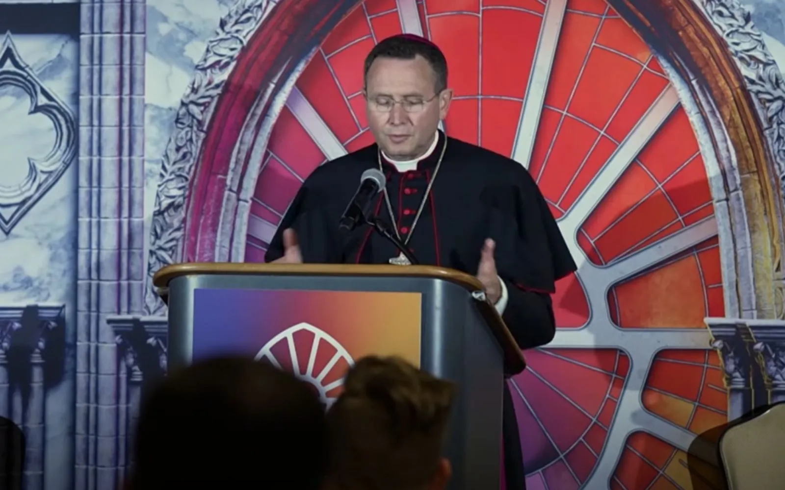 Mons. Andrew Cozzens, durante una intervención en el Congreso Eucarístico Nacional de los Estados Unidos.?w=200&h=150