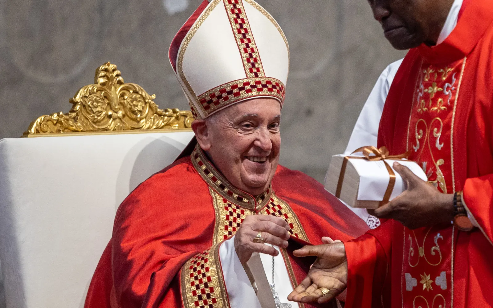 El Papa Francisco celebra la Misa por la Solemnidad de los Santos Apóstoles Pedro y Pablo el 29 de junio de 2024.?w=200&h=150