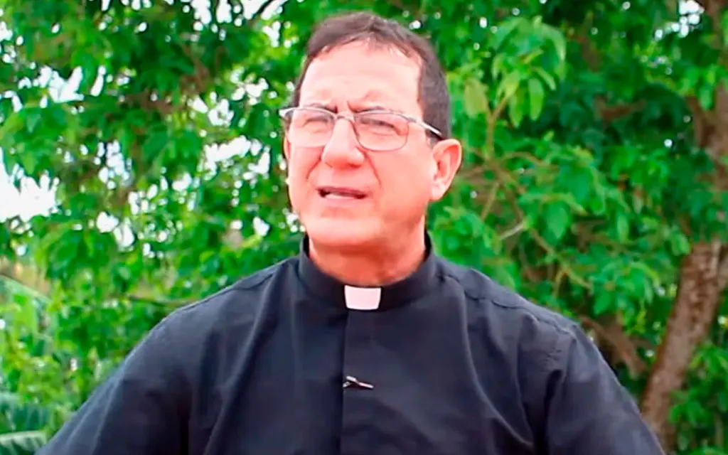 Sacerdote Alberto Reyes.?w=200&h=150